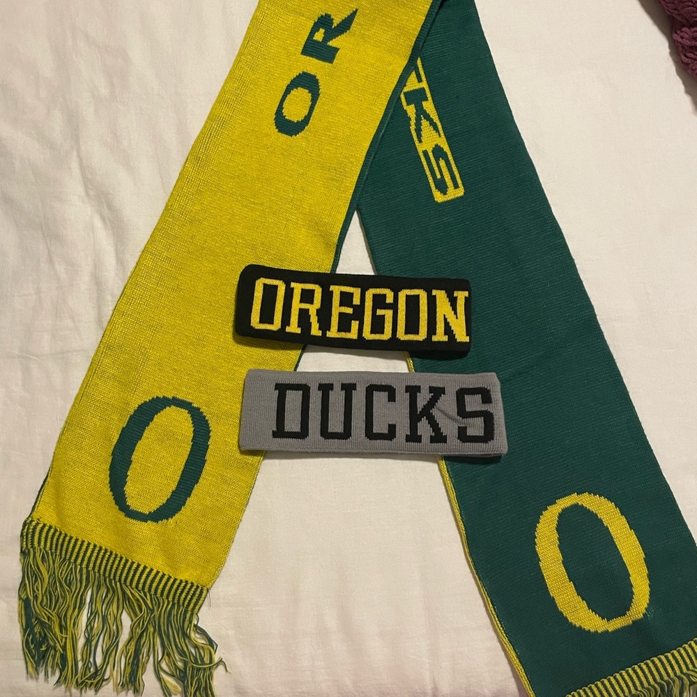 Oregon Ducks branded scarf and headband/ ear warmers gry/blk/grn/yel one size